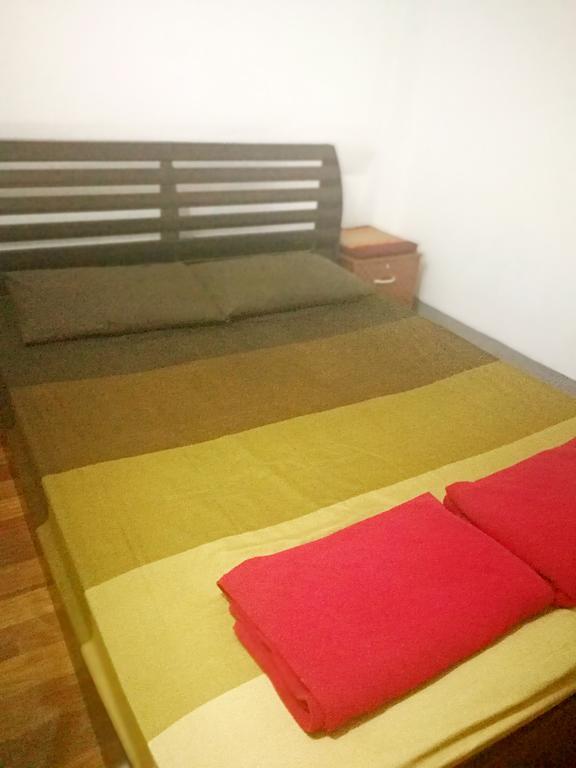 Zoe Hostel เชียงใหม่ ภายนอก รูปภาพ