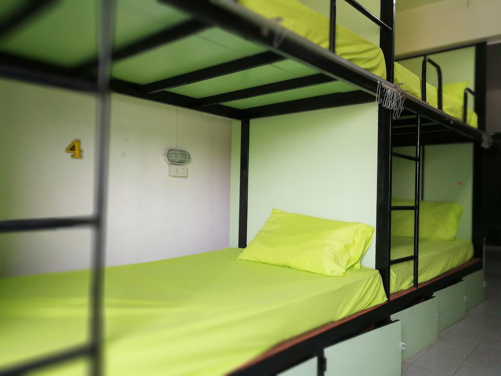 Zoe Hostel เชียงใหม่ ภายนอก รูปภาพ